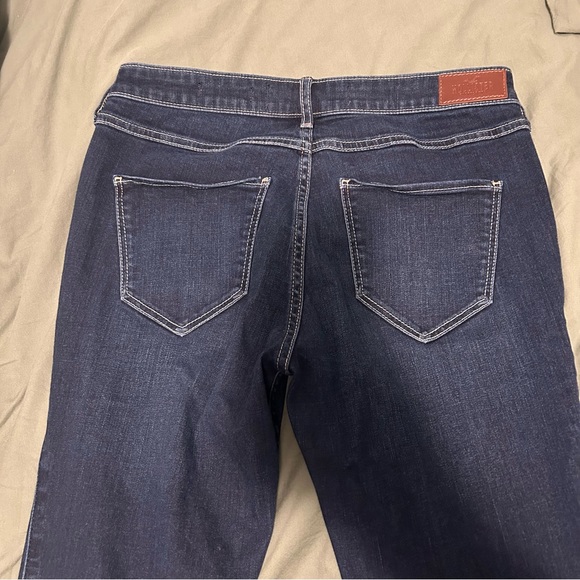 Hollister 9R Classic Stretch High-Rise Super Skinny Jeans - Dark Destroy - Picture 4 of 5